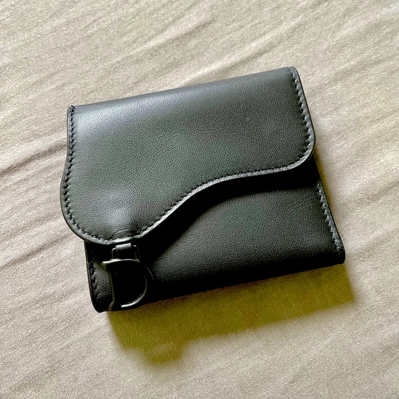 Authentic 💯 Dior Ultramatte Saddle Bag!♥️♥️♥️ - Picture 5 of 5